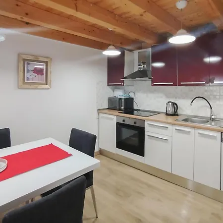 Vakantiehuis Amazing In With Kitchenette