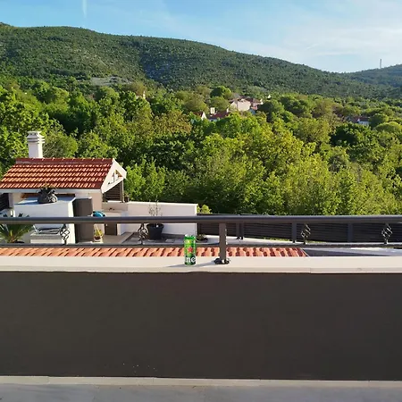 Amazing In With Kitchenette Ljubitovica